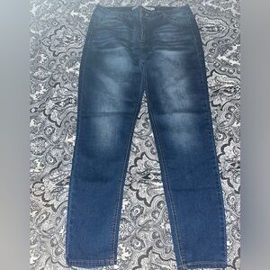 (2) Tinseltown Women’s Jeans